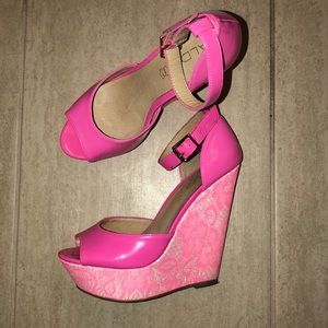 Hot Pink Wedge